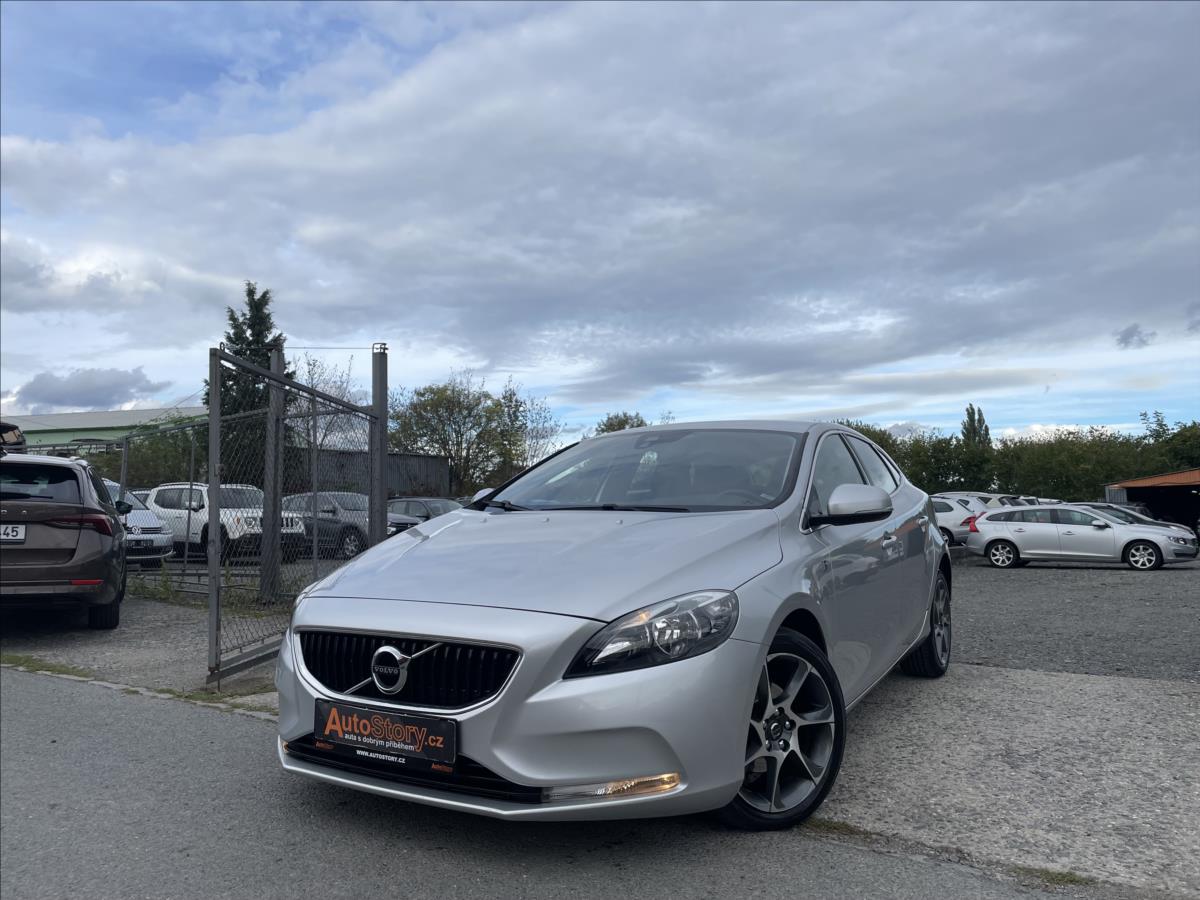 Volvo V40 2,0 D2  OCEAN RACE